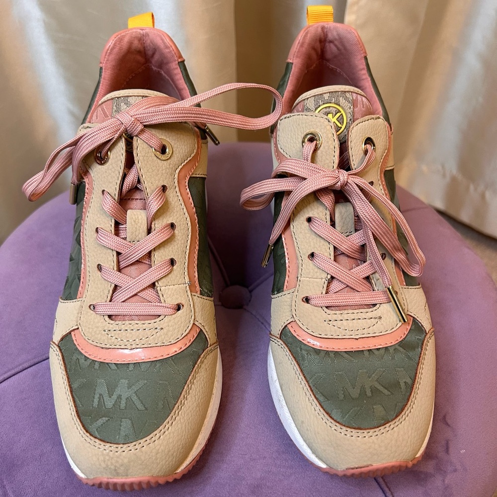 Michael Kors Crista Trainer, Army Green. Size 7M Gently worn.